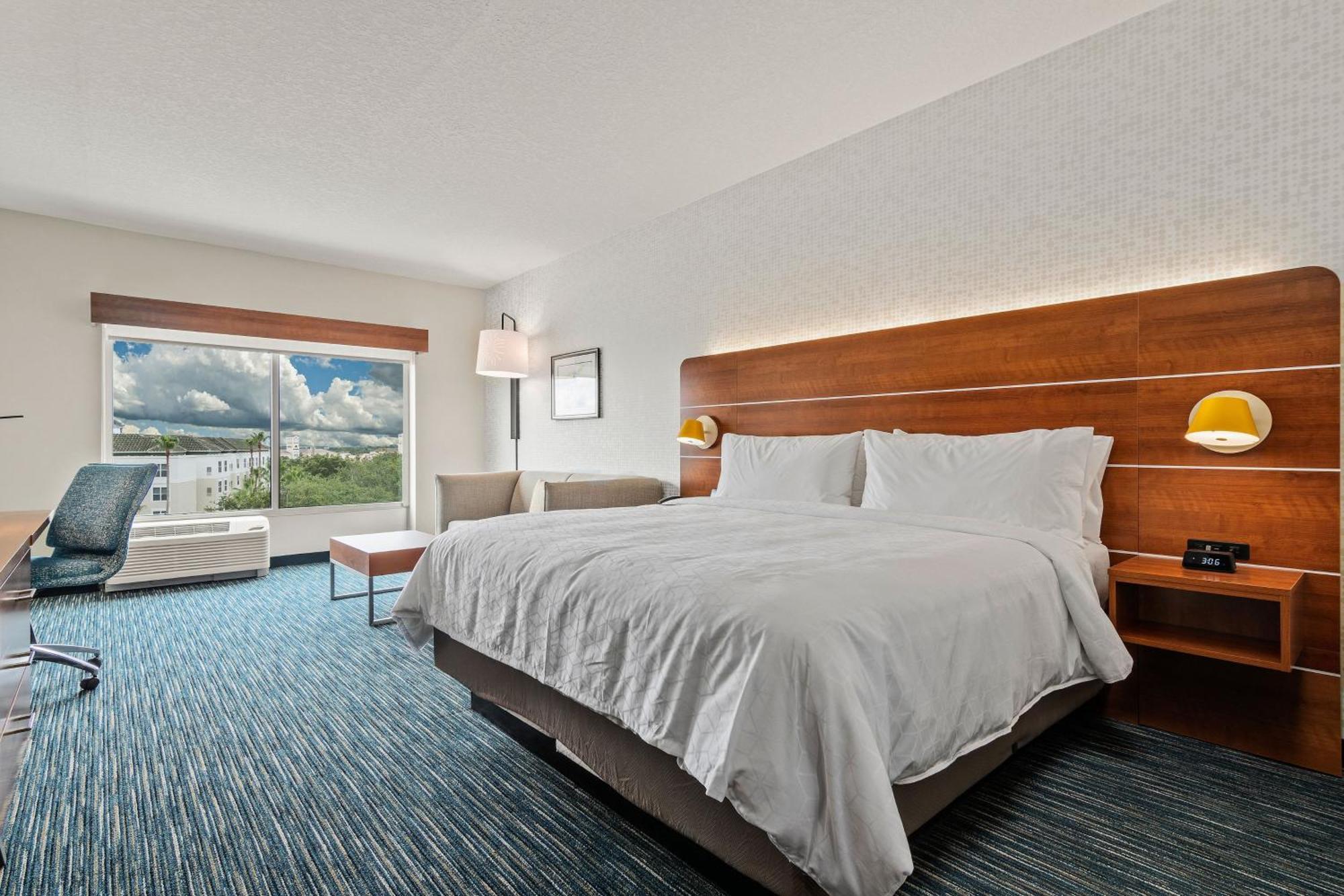 Holiday Inn Express & Suites Orlando- Lake Buena Vista By Ihg Экстерьер фото