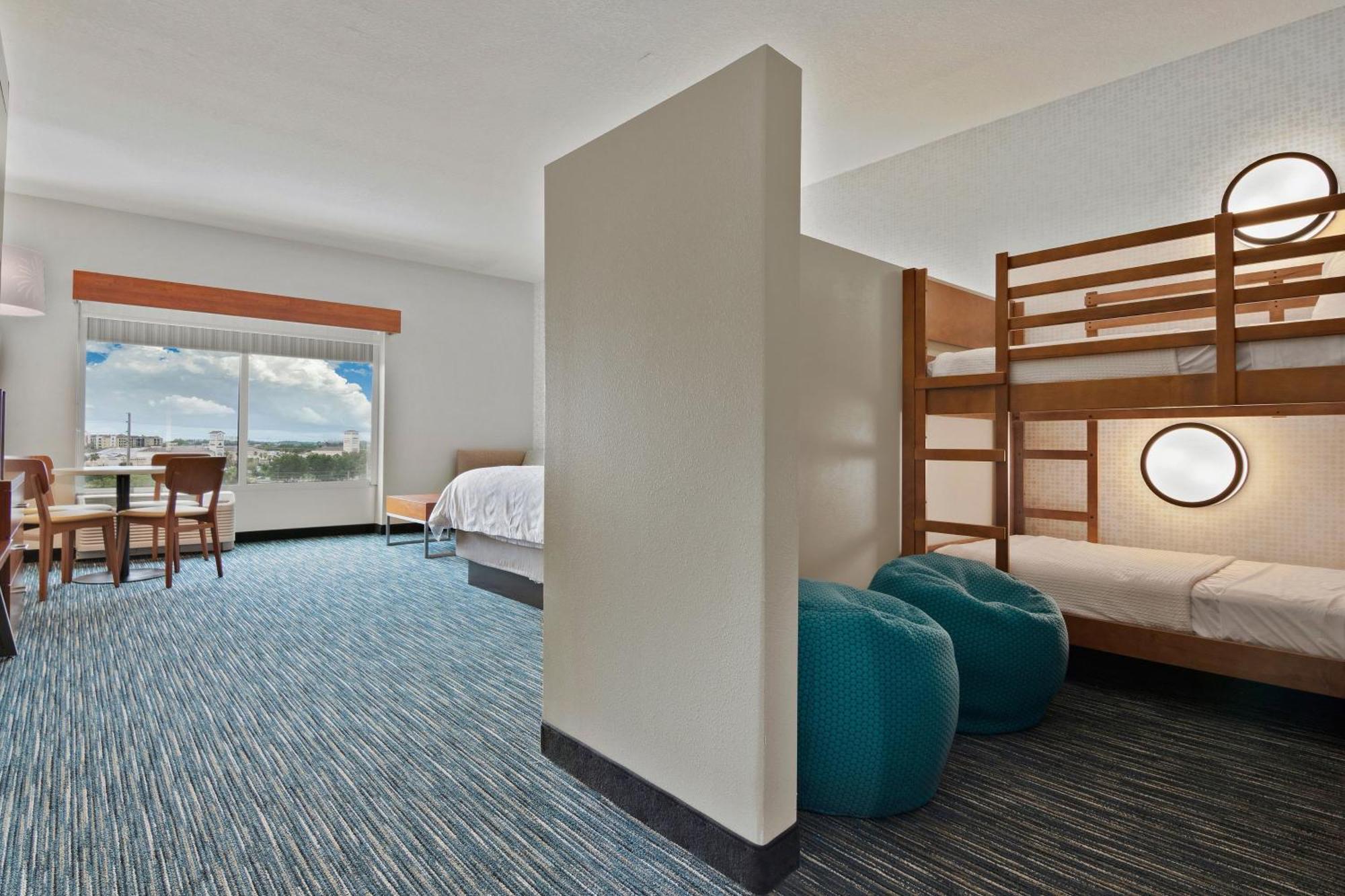 Holiday Inn Express & Suites Orlando- Lake Buena Vista By Ihg Экстерьер фото