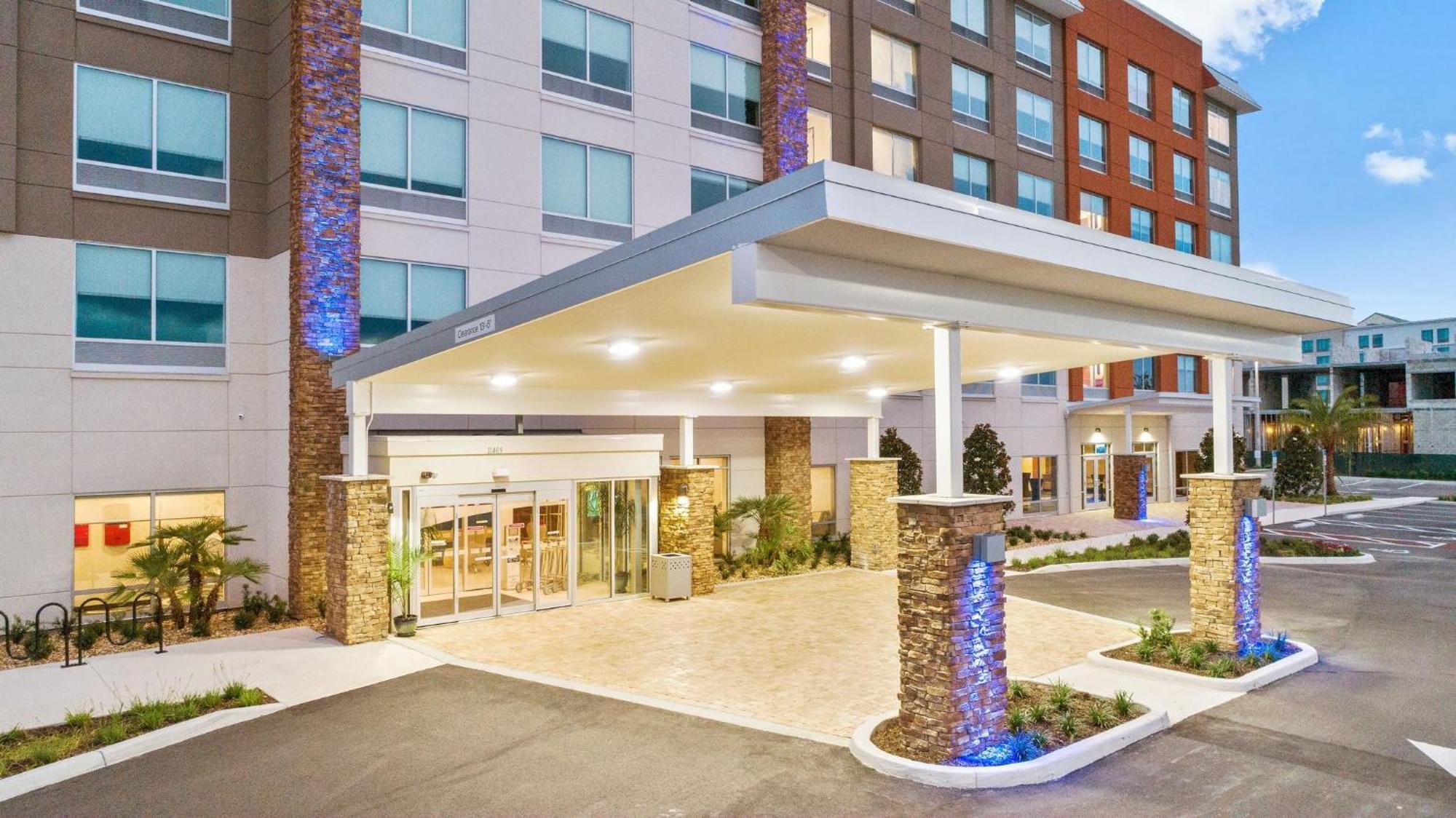 Holiday Inn Express & Suites Orlando- Lake Buena Vista By Ihg Экстерьер фото